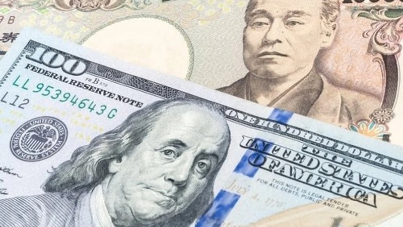 外匯交易,美金換日幣 投資者在平台上進行外匯交易-Ultima Markets